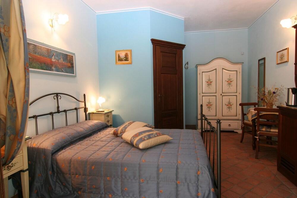 B&B Cascina Bellavista Tigliole Exteriör bild