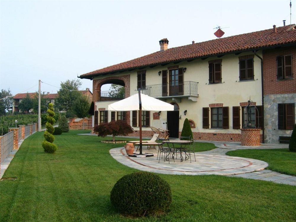 B&B Cascina Bellavista Tigliole Exteriör bild